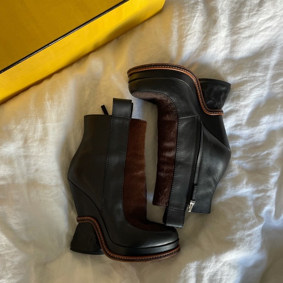 RARE Fendi Tronchetto Cavallino + Vit Opaco Boots - Picture 10 of 11